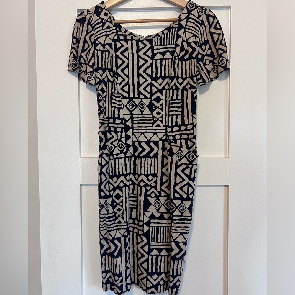 Santa Fe by Jim Tremblay Fitted Shortsleeve Dress Navy Blue and Tan Boho Print